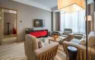 Ruang Umum 3 Jingtang Ramada Encore Hotel