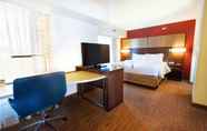 Phòng ngủ 3 Residence Inn Columbia West/Lexington