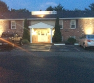 Exterior 7 Wickford Motor Inn