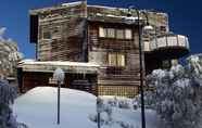 Exterior 2 Ski Club of Victoria - Kandahar Lodge