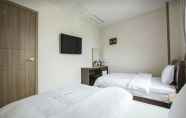 Kamar Tidur 3 Golden Park Hotel