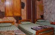 Phòng ngủ 5 Talal Hostel