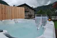 Swimming Pool Hotel Millefiori