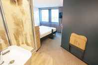 Bedroom ibis Styles Paris 16 Boulogne