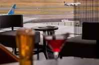 Bar, Kafe, dan Lounge Novotel Christchurch Airport