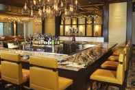 Bar, Cafe and Lounge del Lago Resort & Casino