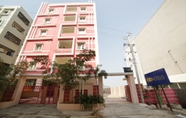 Bên ngoài 2 FabHotel Hallmark Inn Kukatpally