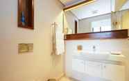 In-room Bathroom 7 Zimbali suites