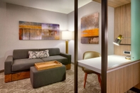 Common Space SpringHill Suites by Marriott Salt Lake City-South Jordan