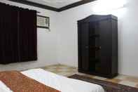 Bilik Tidur Al Eairy Furnished Apartments Al Baha 3