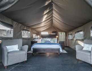 Kamar Tidur 2 West Coast Luxury Tents- Glamping