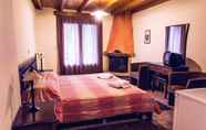 Kamar Tidur 7 Guesthouse Teloni