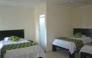 Bedroom 4 Hotel Calarca N1