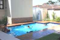 Kolam Renang Casa Ridge