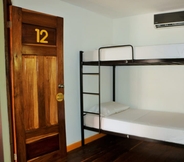 Bedroom 7 Hostel Mamallena Bocas del Toro - Adults Only