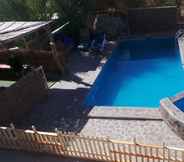 Swimming Pool 4 Hostal Amigo Lucho