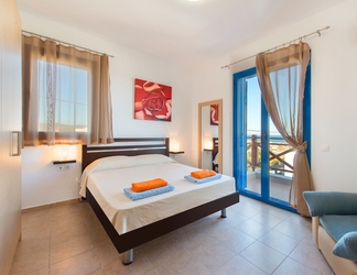 Kamar Tidur 2 Blue Sea Villa