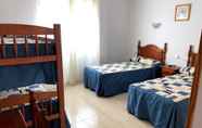 Kamar Tidur 3 Hostal 82