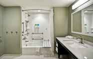 In-room Bathroom 6 Home2 Suites By Hilton Maumee Toledo