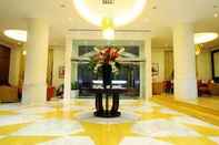 Lobby Monaco Hotel