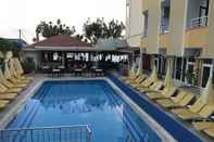 Kolam Renang Muz Hotel - All Inclusive