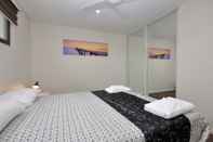 Kamar Tidur Coastal by Rockingham Apartments