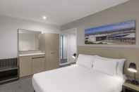Kamar Tidur Travelodge Hotel Sydney Airport