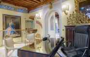 Lobi 2 N°15 Santori Luxury hotel