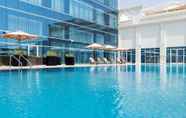 Swimming Pool 7 Radisson Blu Hotel, Ajman