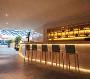 Bar, Cafe and Lounge 3 Holiday Inn Express Shanghai Songjiang Fangta, an IHG Hotel