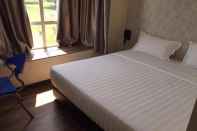 Kamar Tidur Expo Hotel