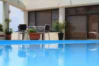 Swimming Pool Seaside Hotel Geibouso
