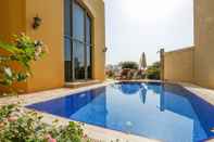 Swimming Pool Kennedy Towers - Frond M Villa