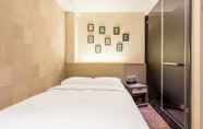 Kamar Tidur 6 RF Hotel Linsen