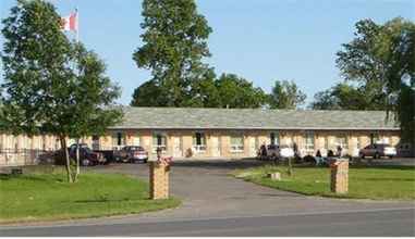 Exterior 4 Seaway Motel