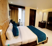 Bedroom 6 Pinnacle by Click Hotels, Lucknow