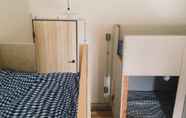 Kamar Tidur 3 Altrove House - Hostel