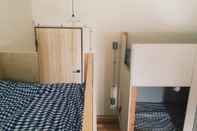 Kamar Tidur Altrove House - Hostel