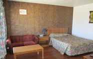 Kamar Tidur 3 Virden Motel