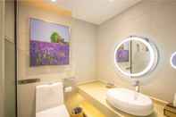 In-room Bathroom LAVADE HOTEL GZ KECUN METRO STATION BRANCH