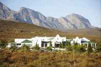 Exterior Golden Valley Lodge