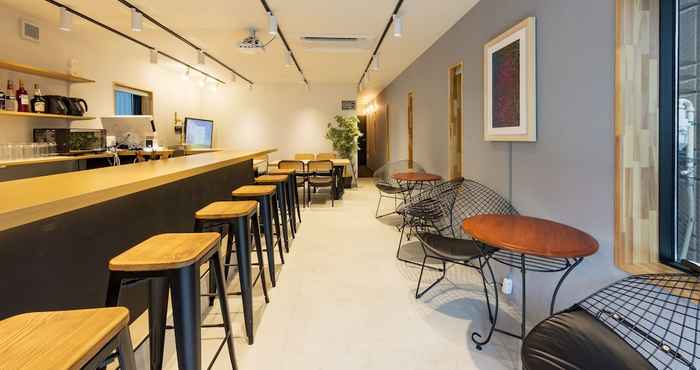 Bar, Cafe and Lounge &AND HOSTEL ASAKUSA NORTH