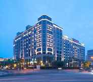 Exterior 2 Crowne Plaza Shanghai Pujiang, an IHG Hotel