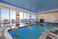 Swimming Pool Fairfield Inn and Suites by Marriott Moses Lake