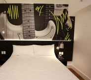 Bedroom 3 Ibis Styles Taubate