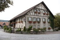 ภายนอกอาคาร Landgasthaus zum Hirschen