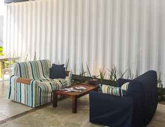 Lobby 2 CONTAINER ECO SUITES - Hostel