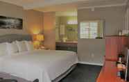 Bedroom 3 Admiral Motel