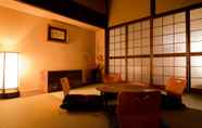 Kamar Tidur 4 Kyoto Knot Vacation House