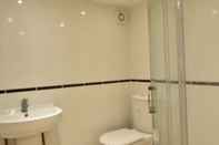 Toilet Kamar Brighter Properties